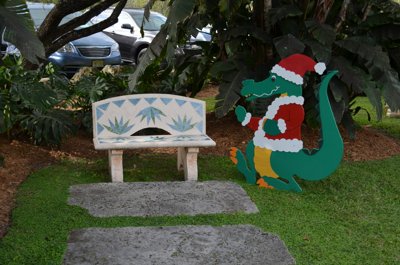 ./2012/Christmas/Aligator